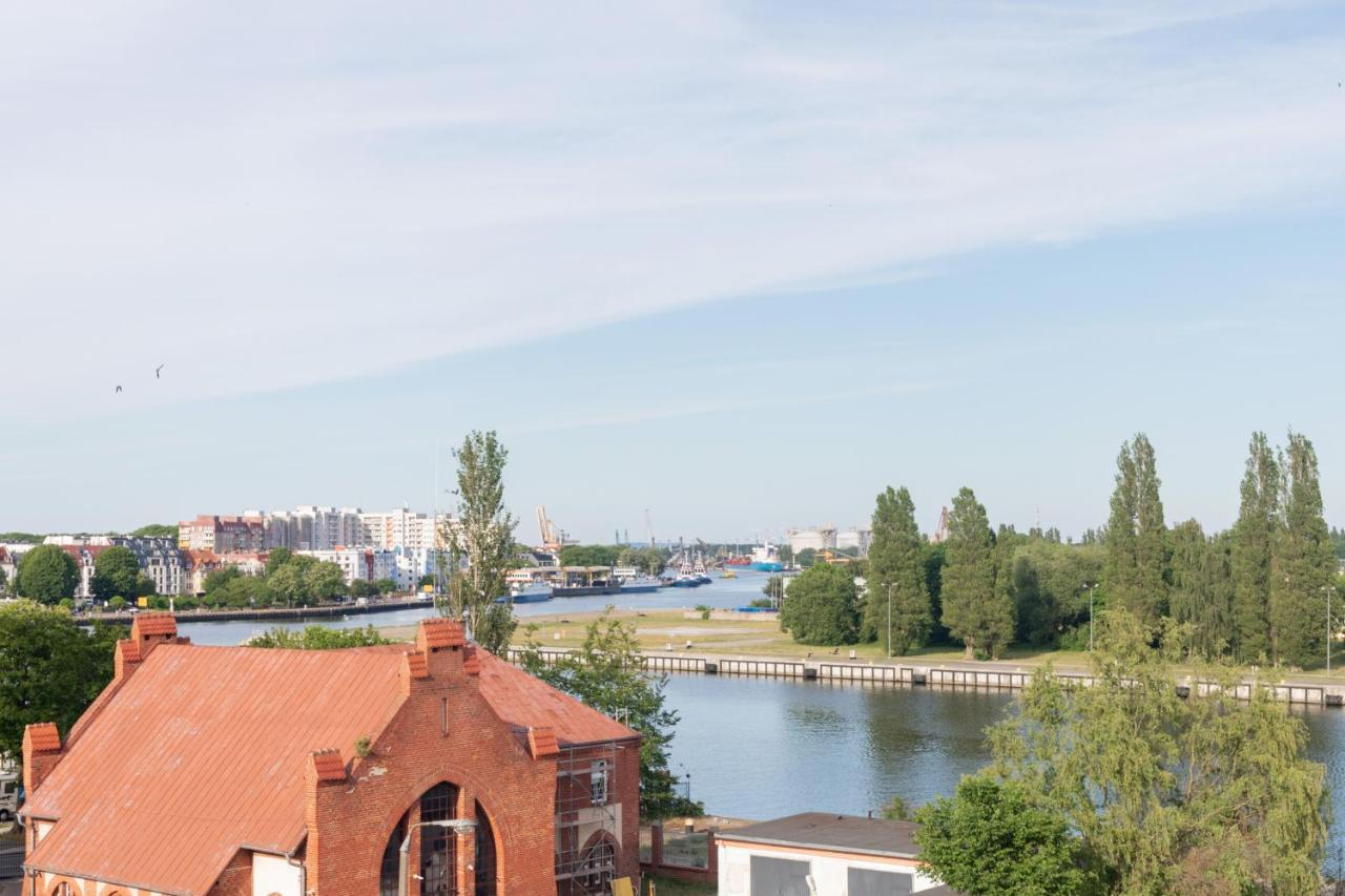 Apartment Riverside Apartment With Balcony By Noclegi Renters Swinoujscie
